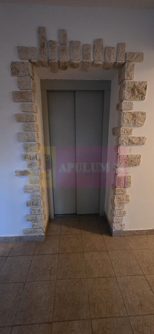 Apartamnet cu 2 camere de vanzare in Sinaia
