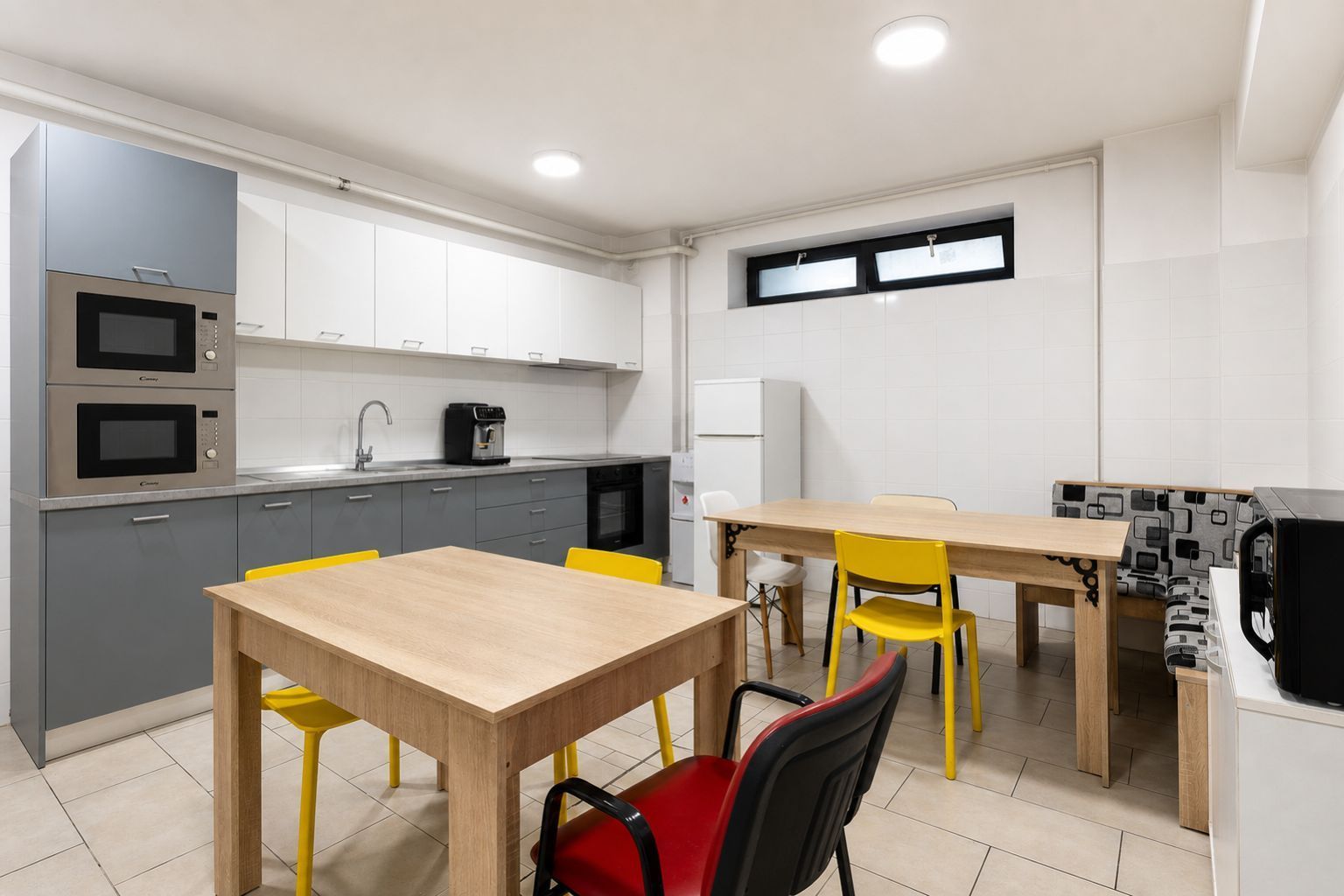 Sector 1 cladire de birouri 800 mp de inchiriat - imaginea 26