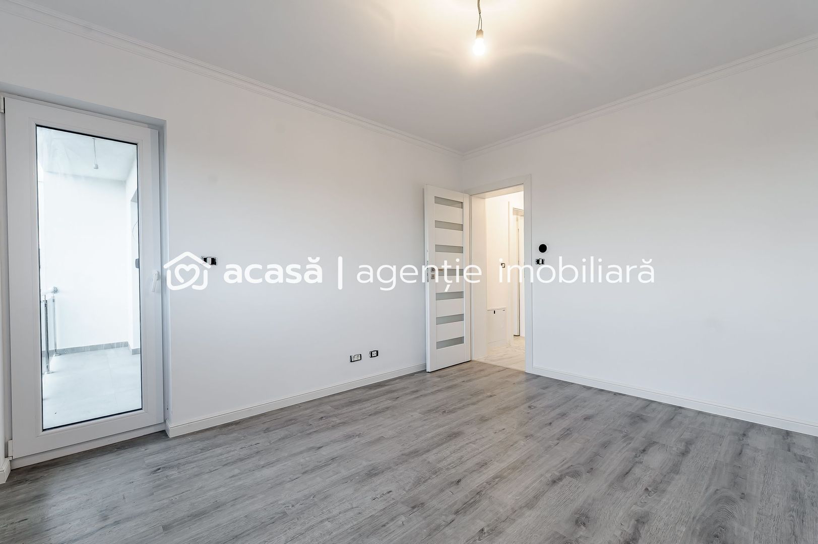 Imagine 7 - Casă nouă 2025 cu terasă rooftop – 5 camere, design modern, în Gai