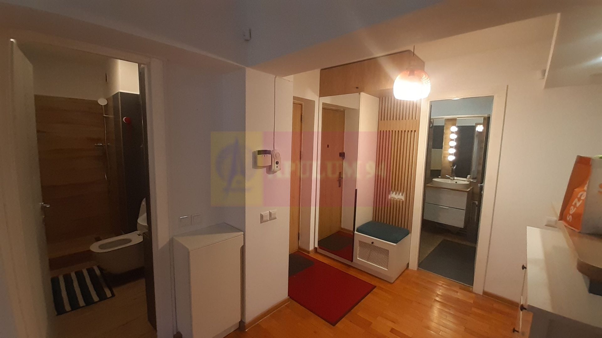 Apartament 3 Camere - Un Cămin Chic Ultracentral la Piața Romană
