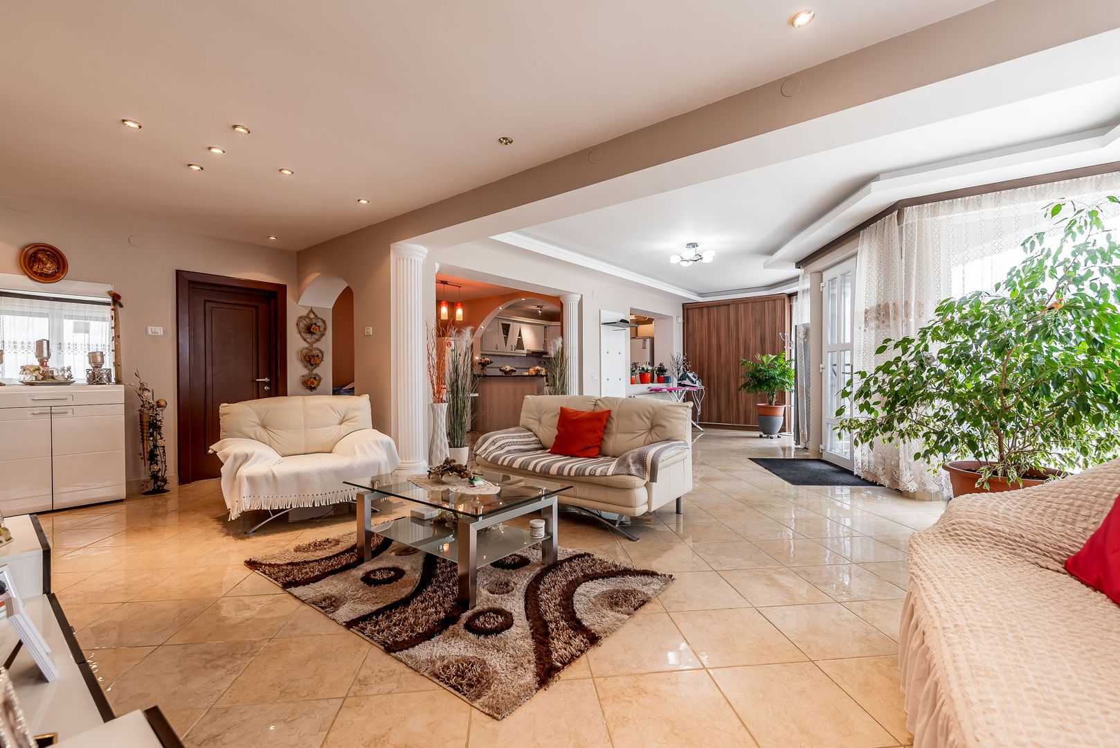 Imagine 4 - Casa 4 camere - langa str. Petru Rares, Gradiste - COMISION 0