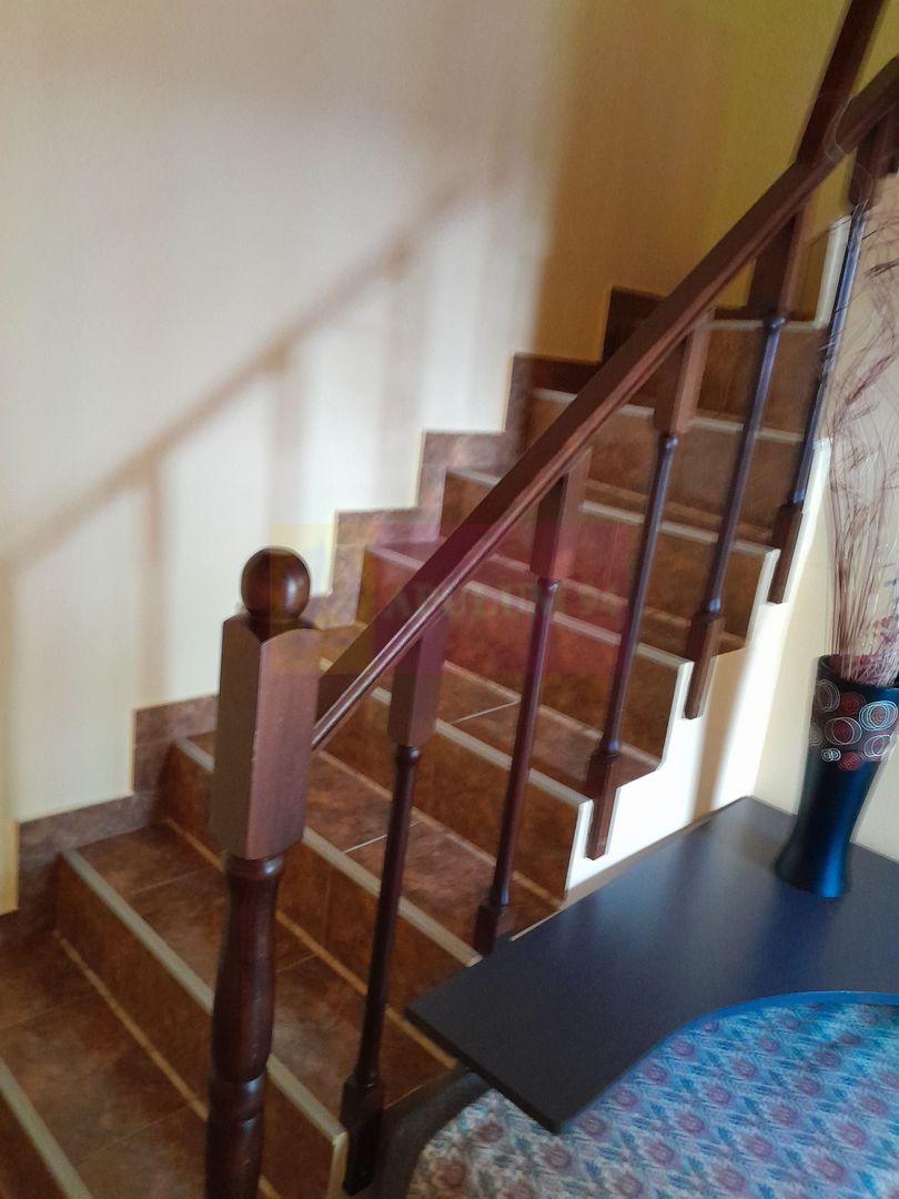 Movilita  (IL) - de vanzare casa 5 cam p+1