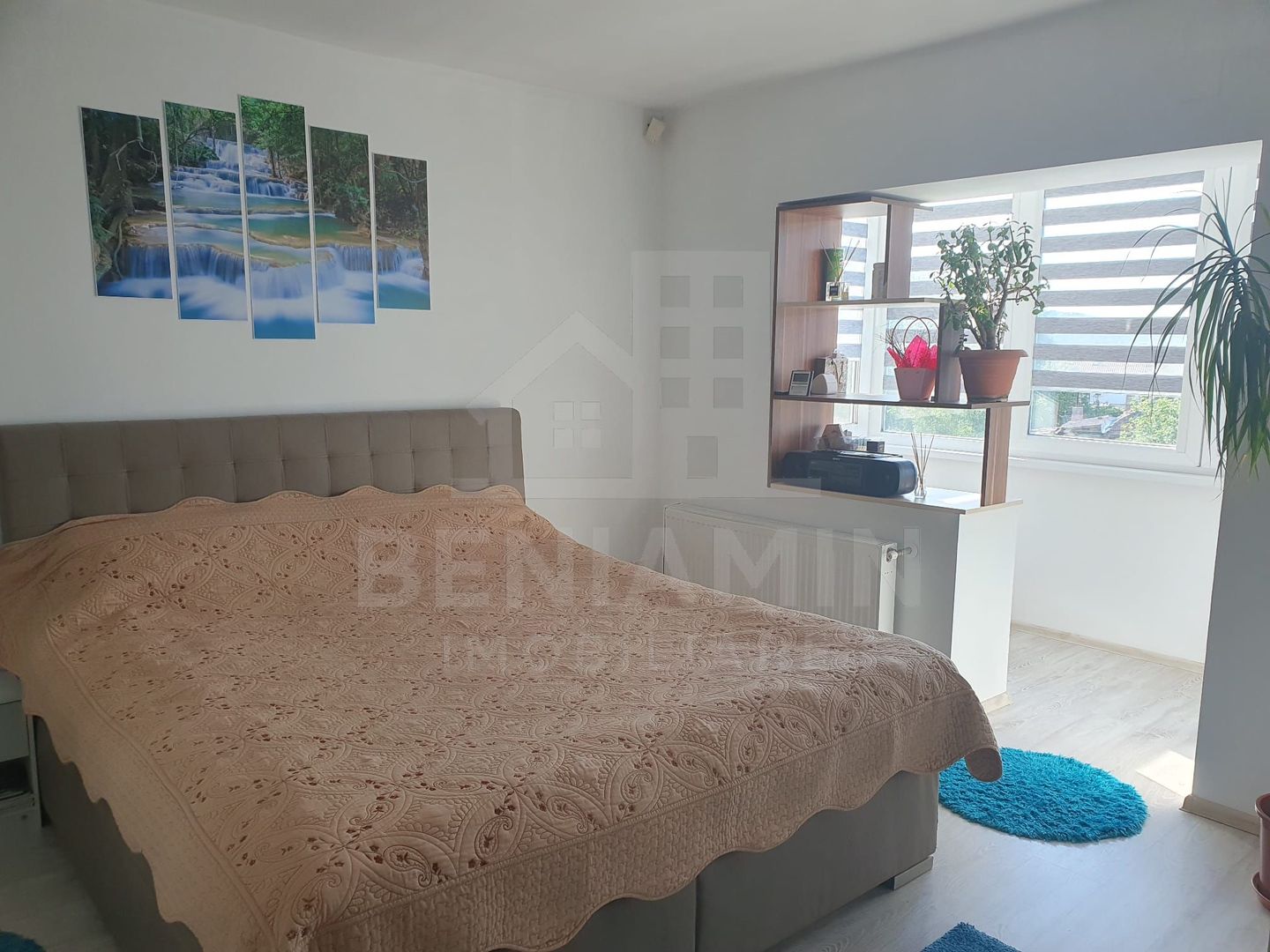 Apartament 4 camere etaj 1 Cartier Noua 99mp doua parcari - imaginea 9