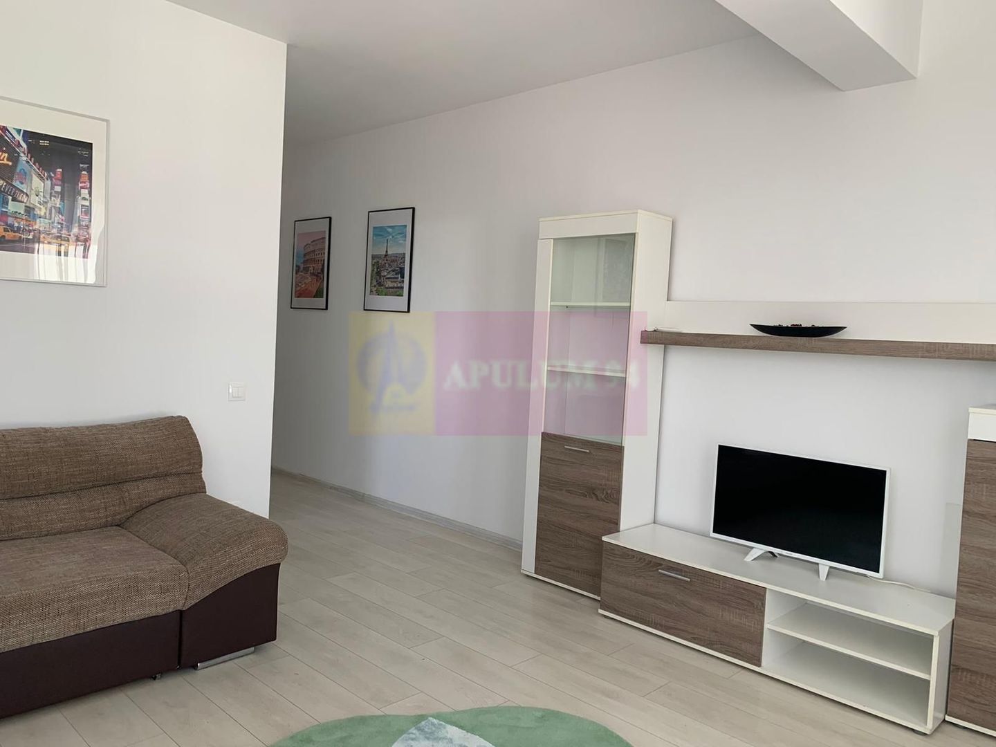 Garsonieră spațioasă cu bucătărie separată și balcon – Drumul Binelui