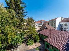 Apartament 3 camere lângă Parcul Copiilor | Etaj 1 | Fațadă renovată