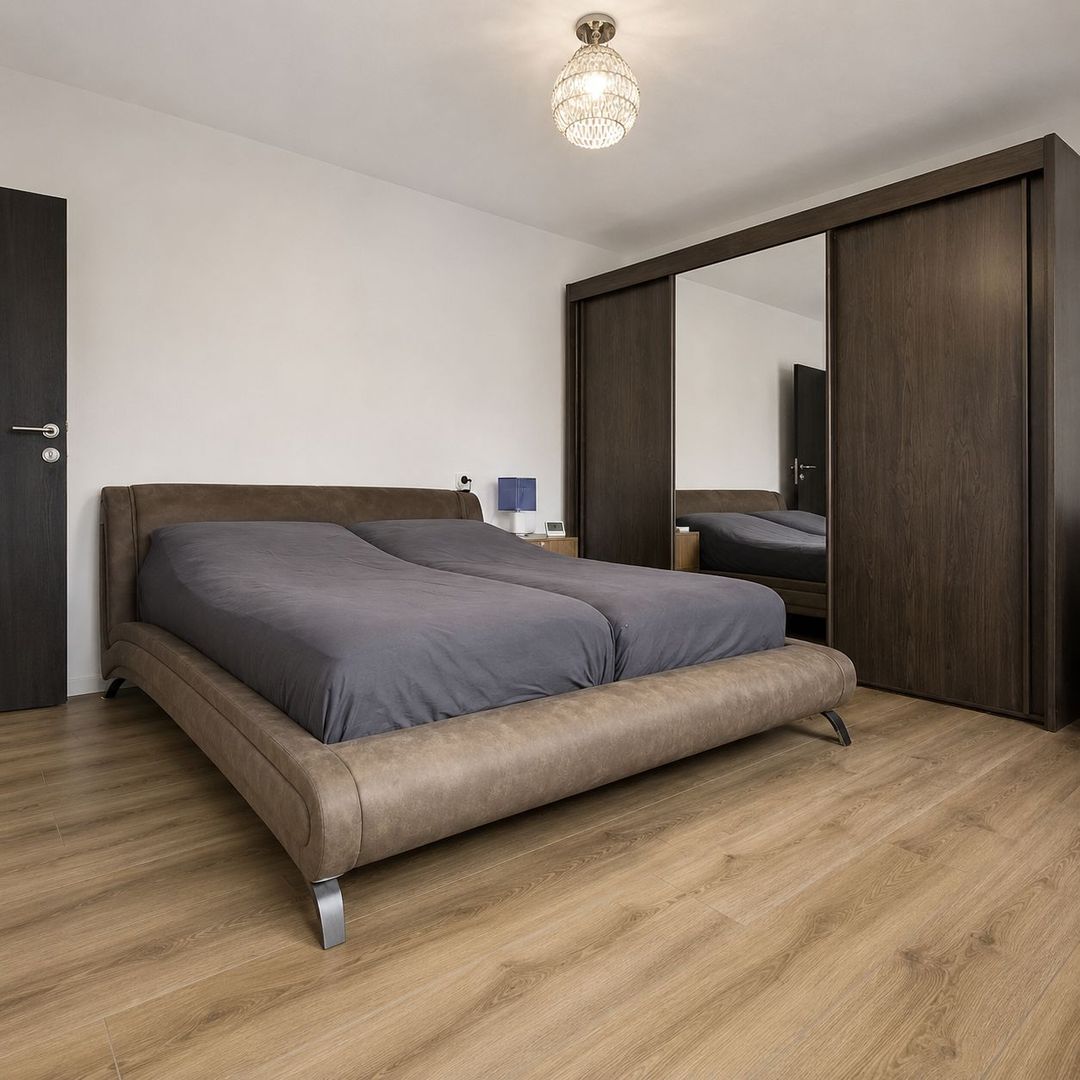 Apartament cu 3 cam complet renovat, 74 mp, 2 băi, Complex Studentesc - imaginea 4
