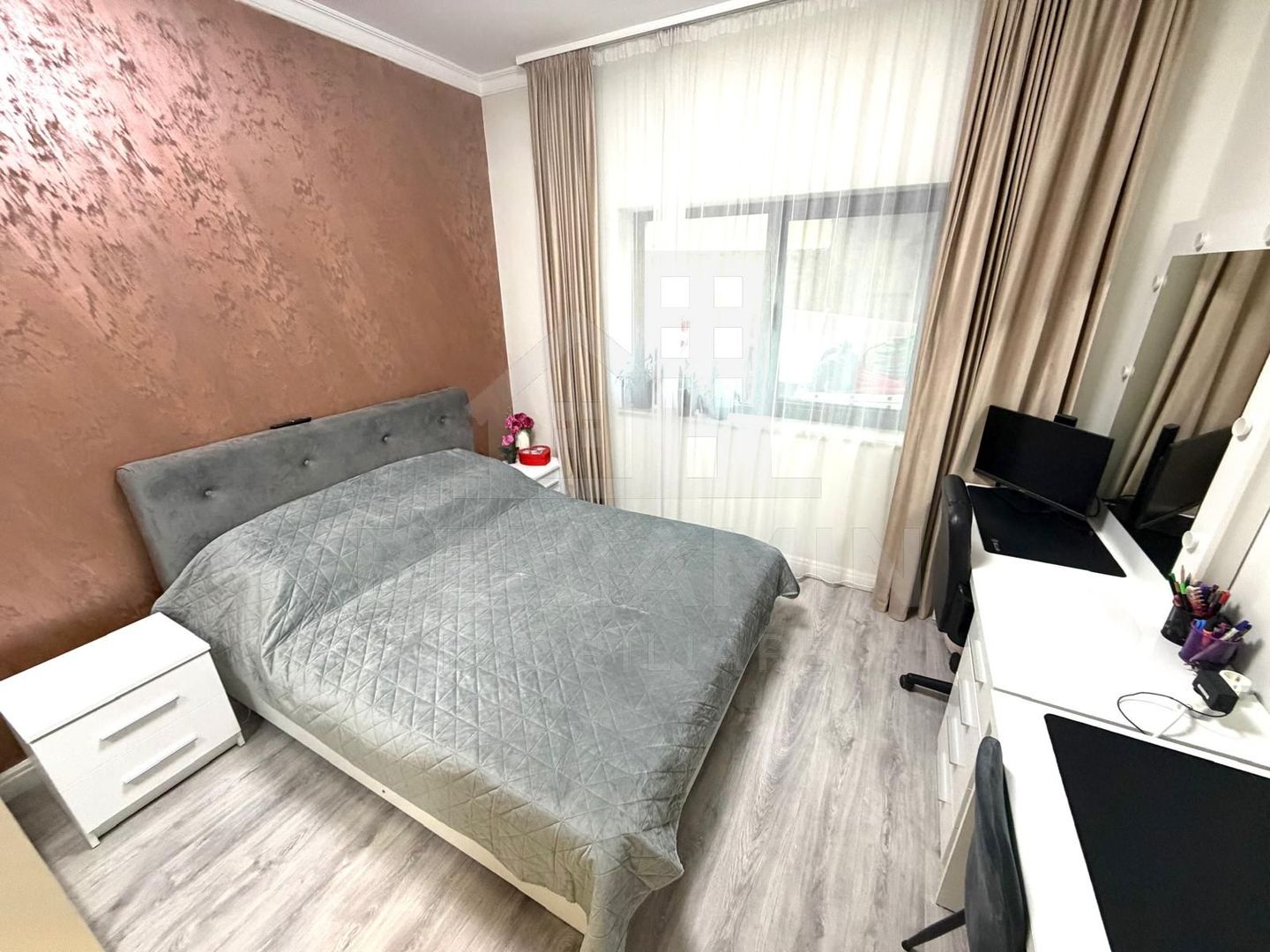 Apartament decomandat deosebit 3 camere 2 bai bloc 2020 cu parcare - imaginea 5