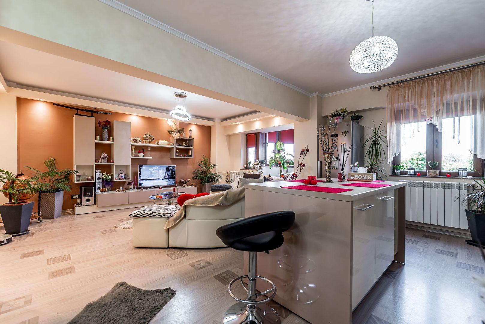 Imagine 1 - Apartament 2 camere – Zona Intim | Etaj 3 cu lift | 78.500 €