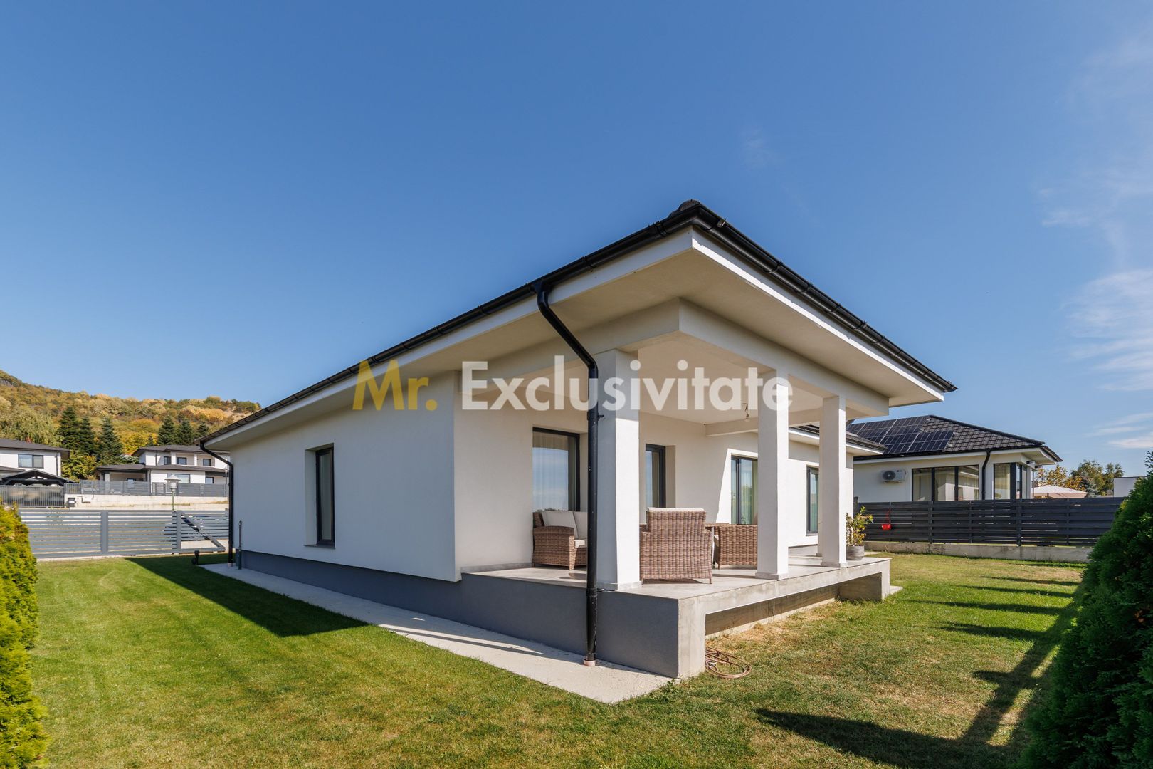 Casa premium in Stefanestii Noi, cartier Bratieni, AG - imaginea 2