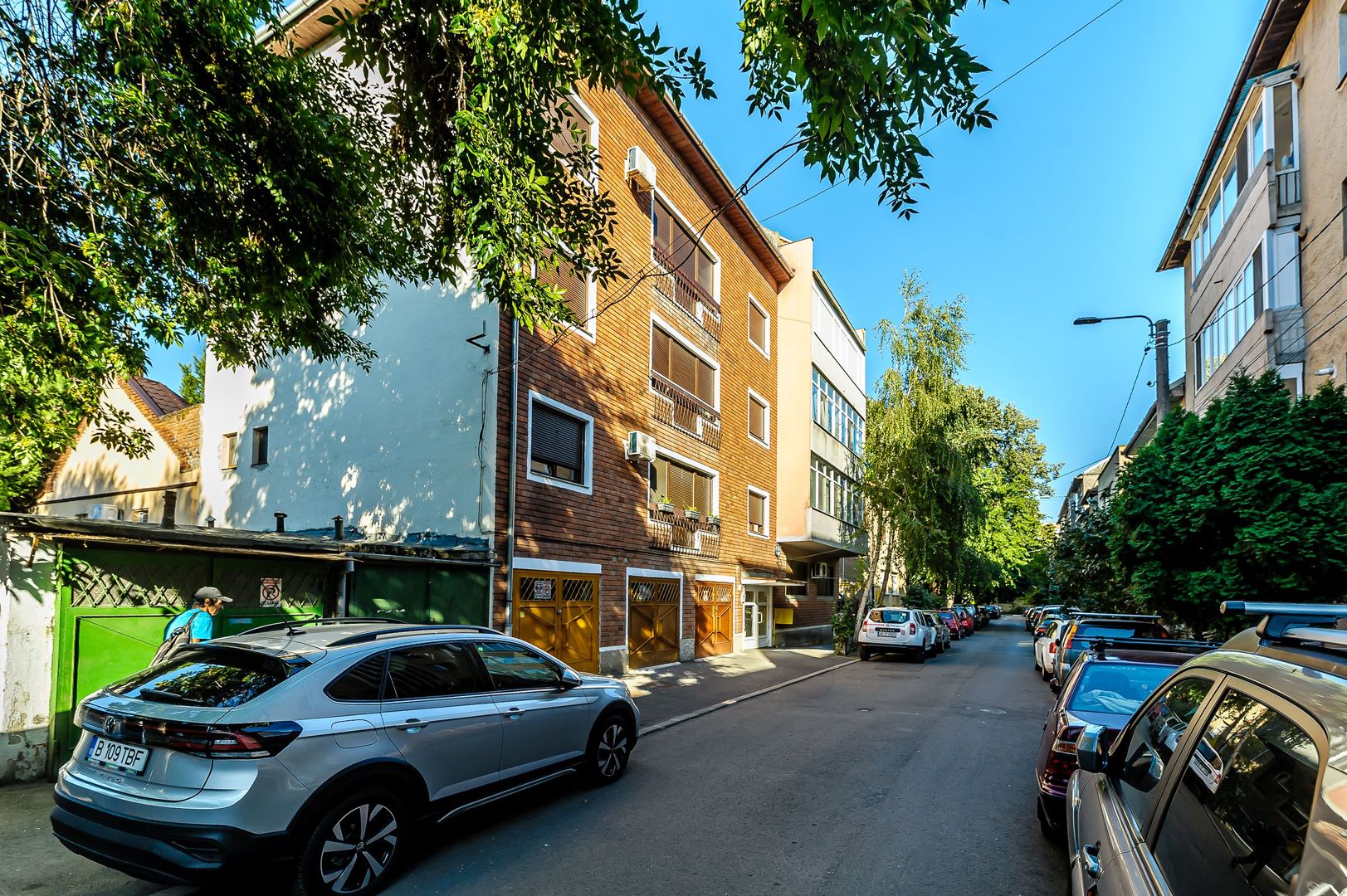 Apartament spațios, 2 camere decomandat, zonă premium Podgoria Arad