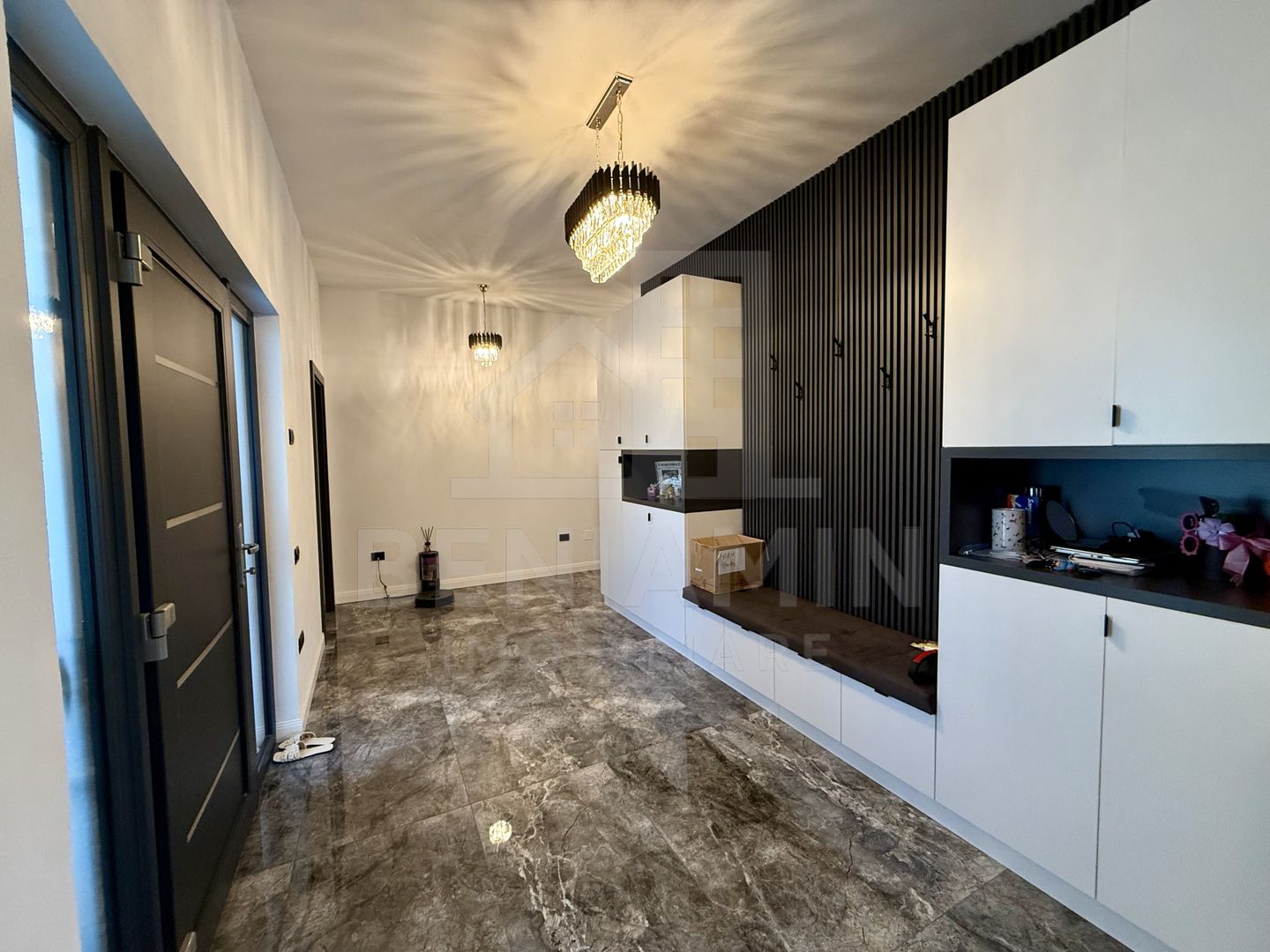 Casa parter lux - materiale premium - 214mp - 635mp teren - Metro - imaginea 4