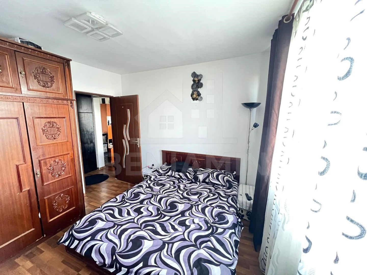 Apartament-2-camere-Mobilat-Centrala-Parcare-Bloc-Izolat-Astra - imaginea 4