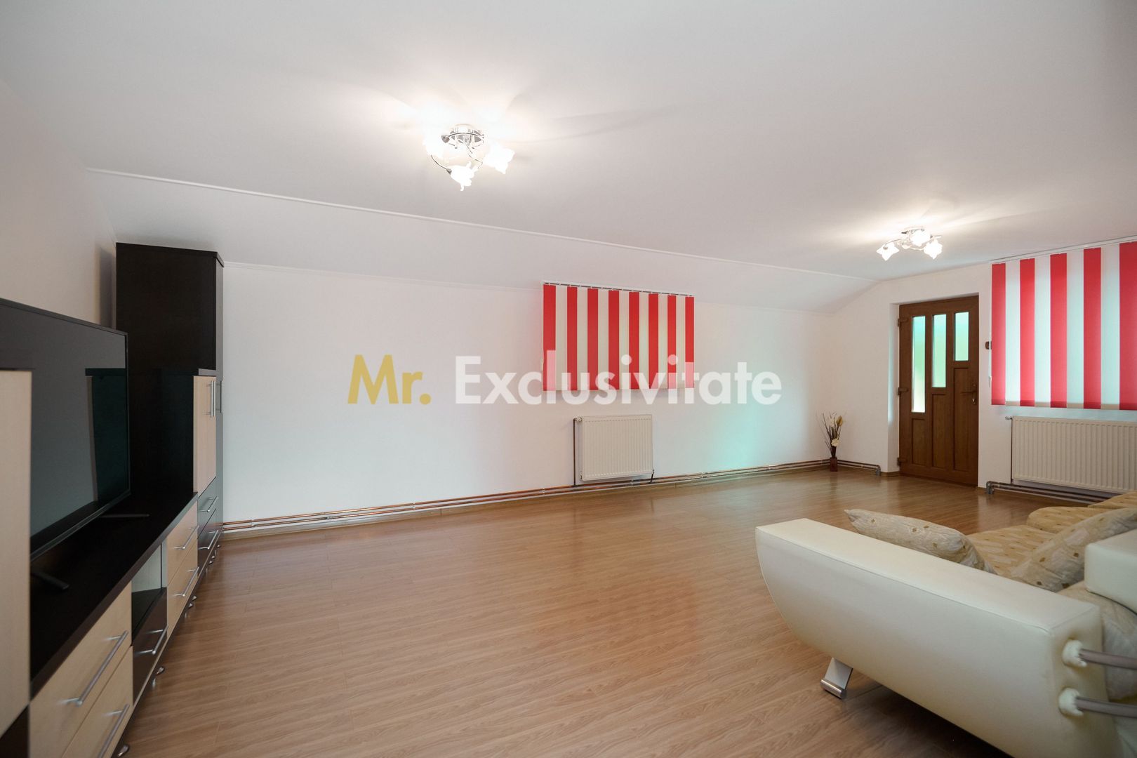 Casă rară în Găvana | Vecină cu pădurea, aproape de toate facilitățile - imaginea 27