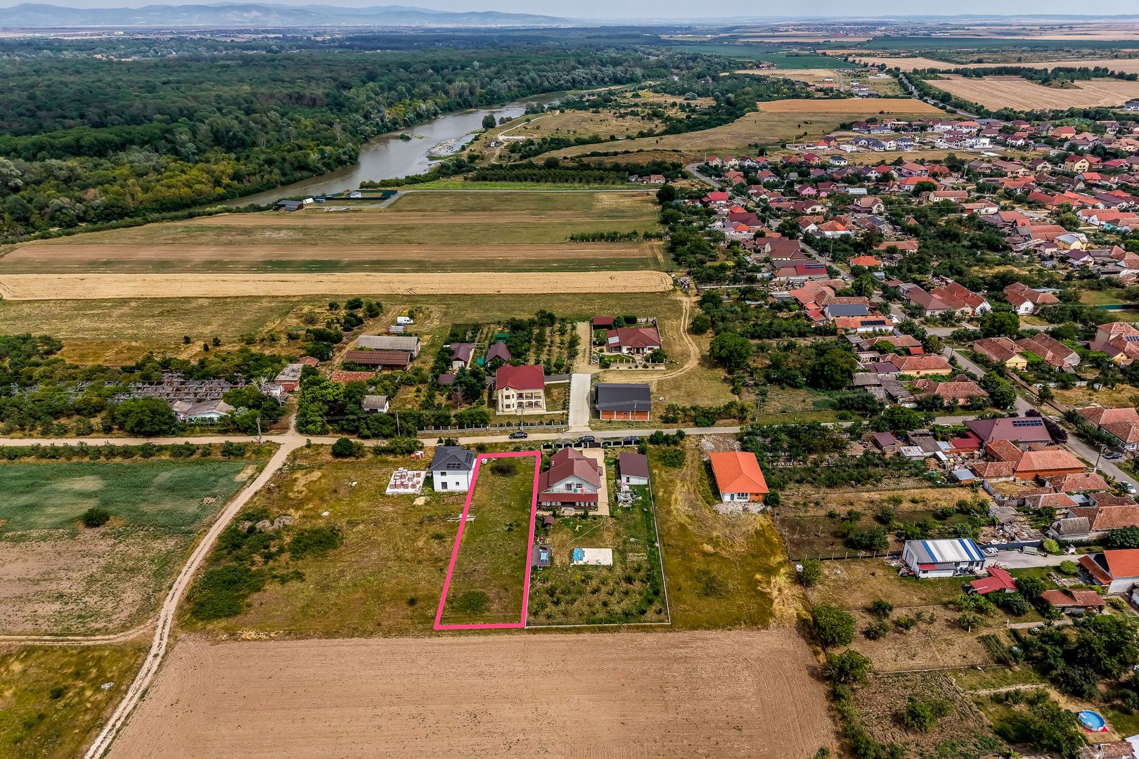 Imagine 4 - 🏡 Cauți locul perfect pentru viitoarea ta casă?