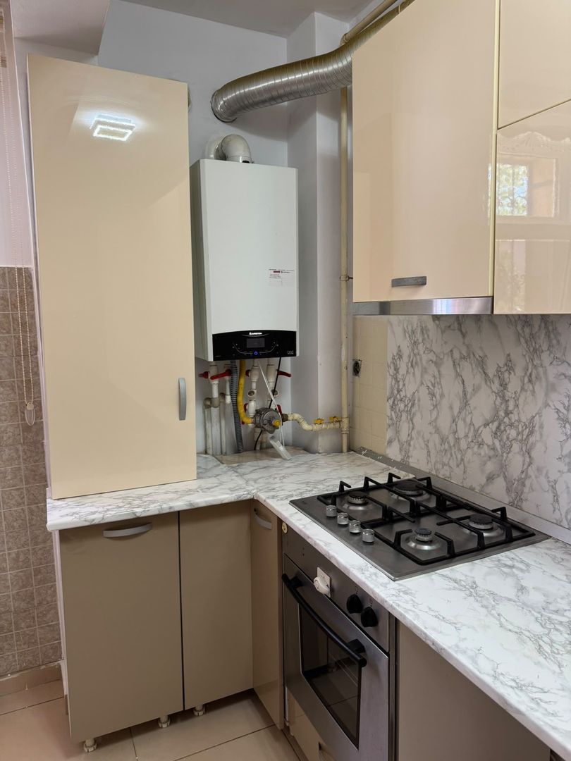Vand Apartament 3 Camere Zona Fundeni - imaginea 6