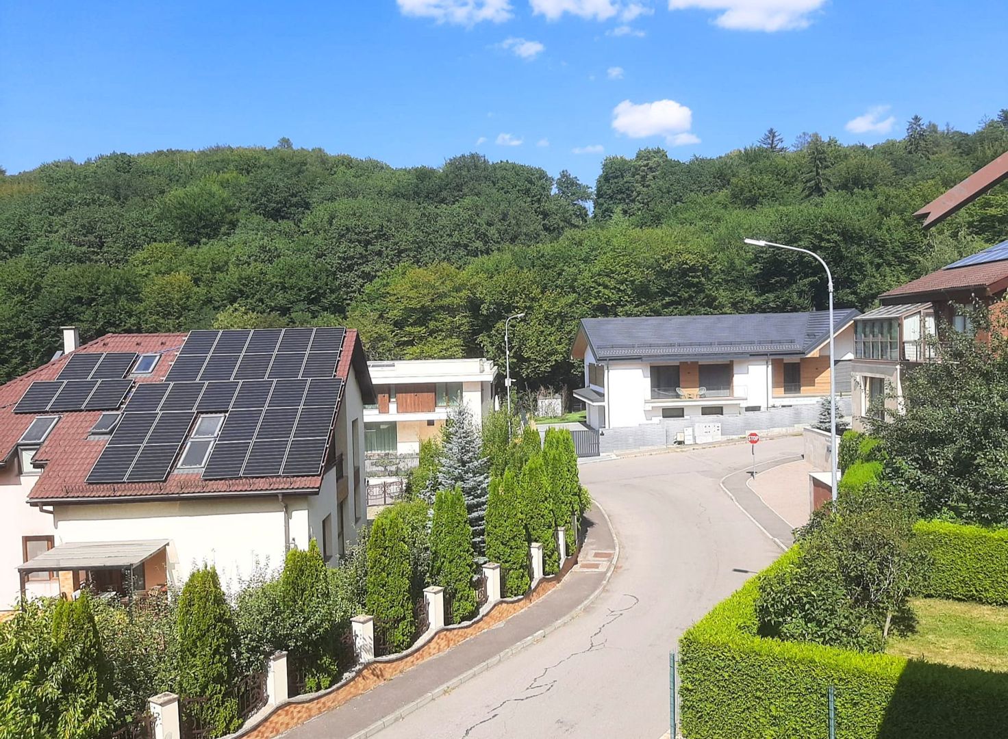Vilă de lux cu vedere spectaculoasă spre Tâmpa  Green Valley zona Noua - imaginea 33