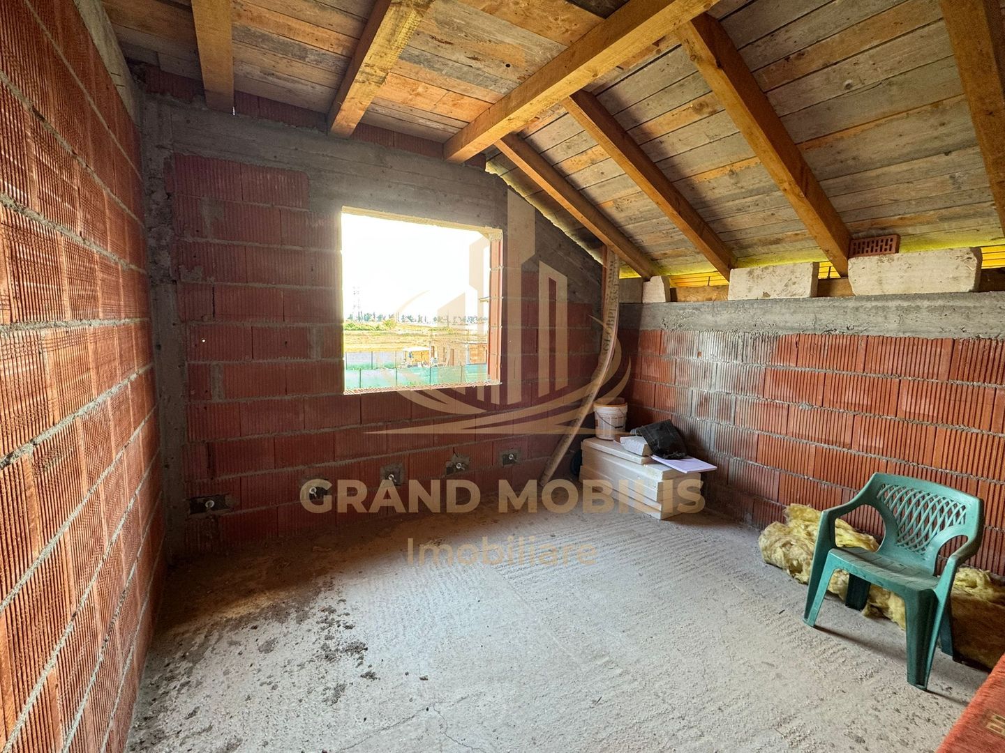 Casa individuala P+M Giroc. Strada linistita doar de case. - imaginea 9