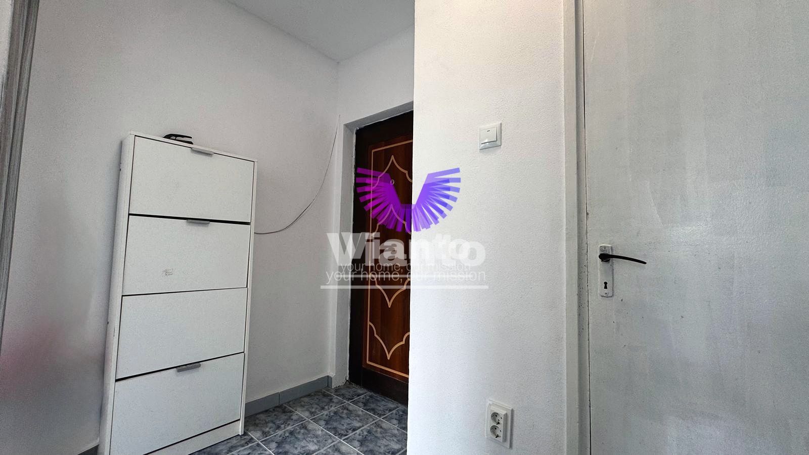 Apartament 3 camere mobilat prima inchiriere Hipodrom I-Luptei