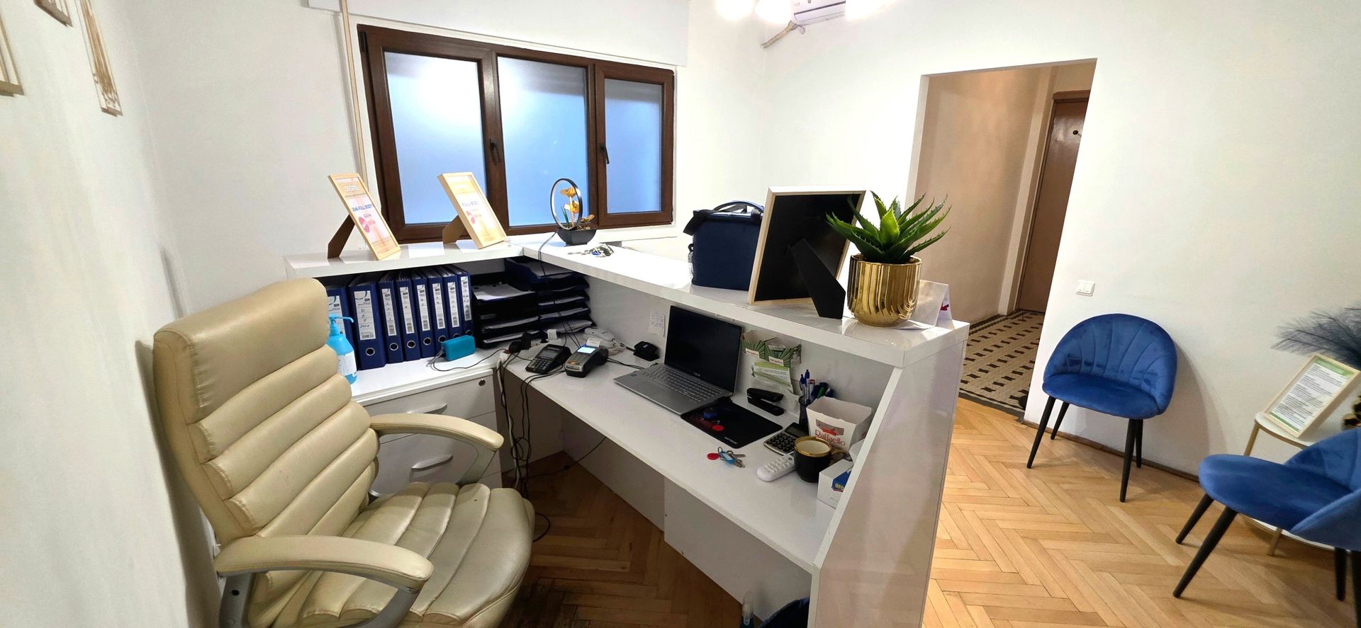 Apartament 2 camere de vânzare în zona Universitate ideal investitie - imaginea 3