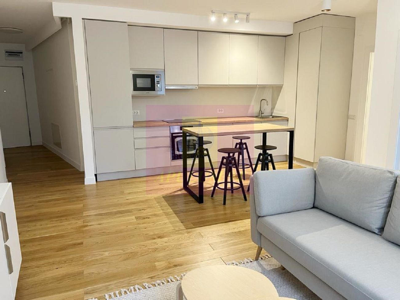 INCHIRIERE 2 CAM  ET.1 IN BLOC CARMEN SYLVA  (NO PETS , NO SMOKERS) - imaginea 10