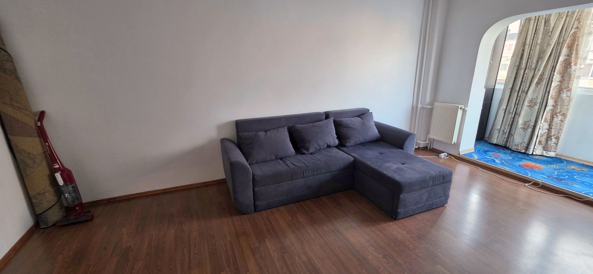 Apartament 3 camere de vânzare în Crângași – 75 mp, decomandat