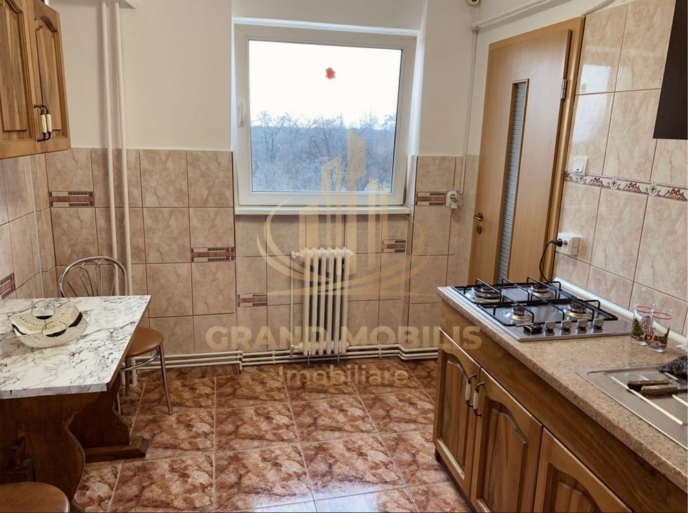 Apartament 2 camere ultracentral | 52 MP | Decomandat | Etaj 5 | Lift - imaginea 6