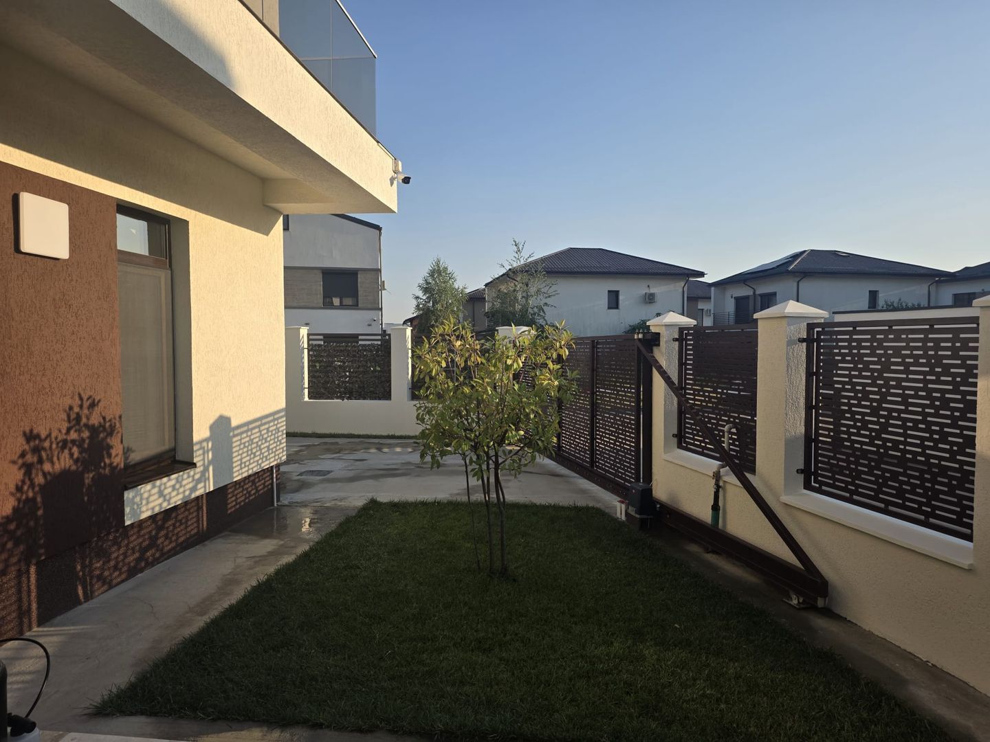 Vilă de Lux P+1 în Tunari –5 Camere, Finisaje Premium - imaginea 3