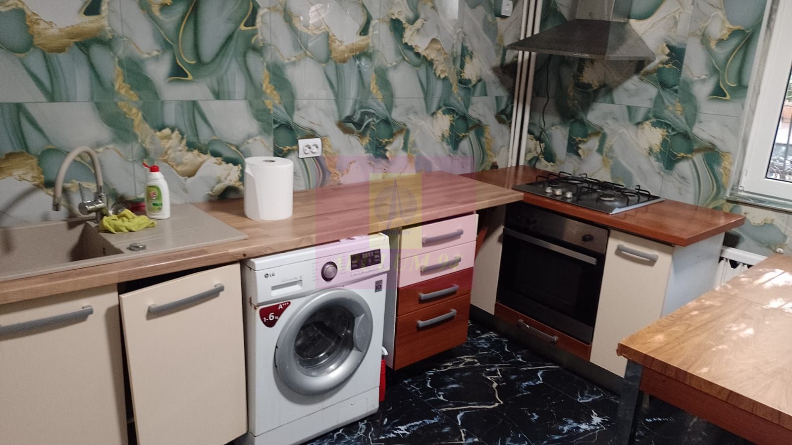 Vanzare apartament 4 camere -Vitanul Nou - imaginea 7
