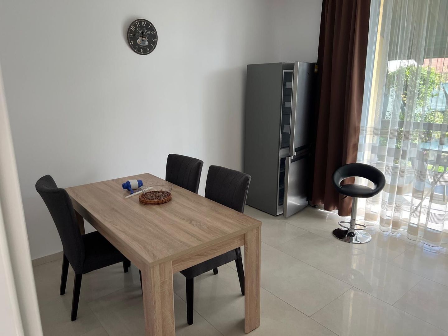 Duplex de închiriat în Dumbrăvița – 4 camere, 130 mp, teren 360 mp - imaginea 8