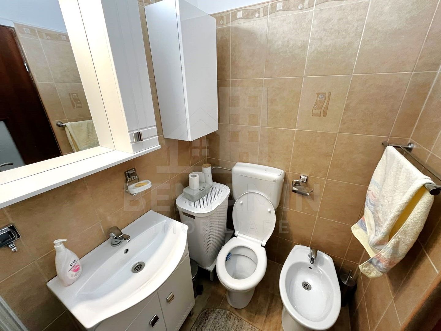 2Decomandate-35mp-Mobilat-Utilat-Renovat-Centrala-Universitate Brasov - imaginea 4