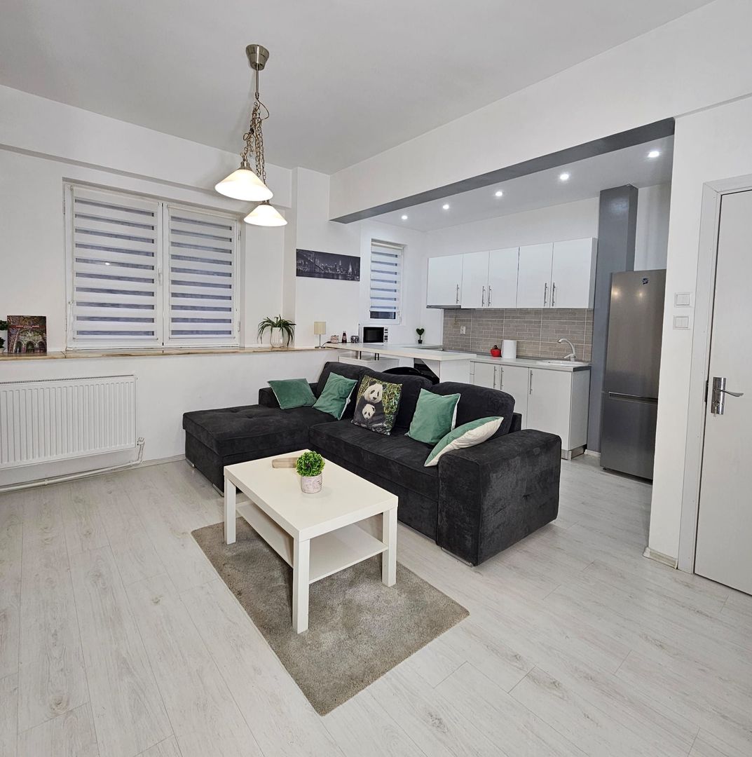 Unirii Bratianu apartament 2 camere de inchiriat