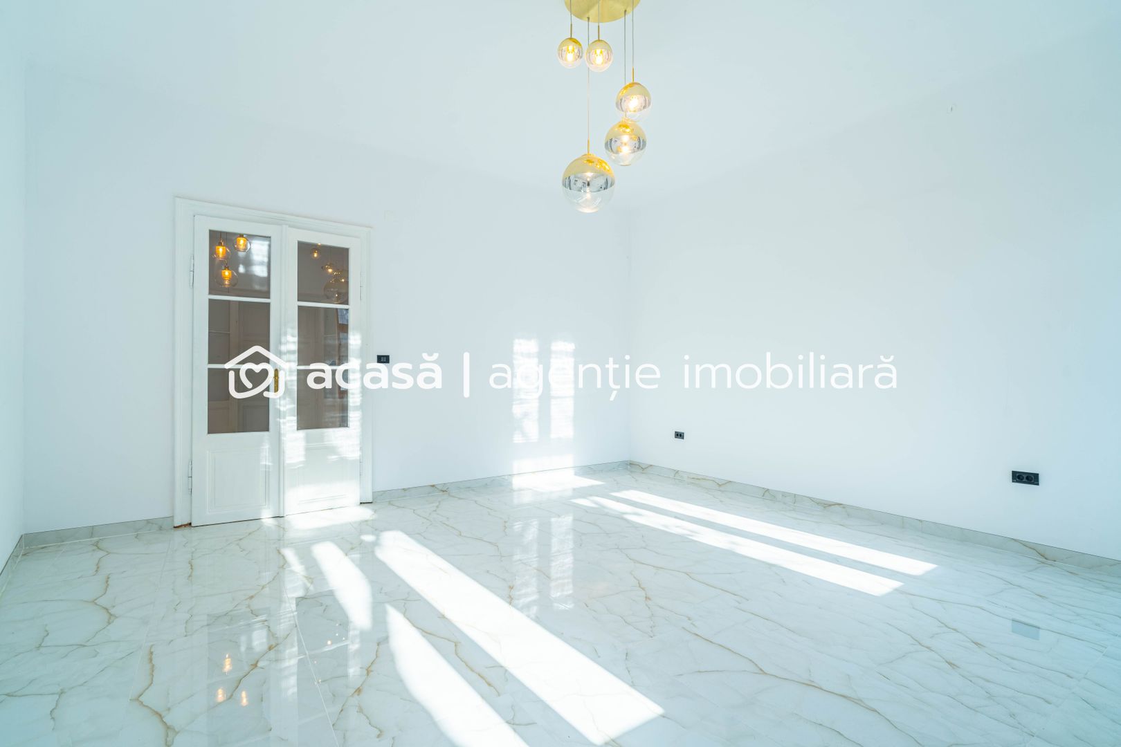 Imagine 7 - Apartament 2 camere parter înalt, amenajat complet.