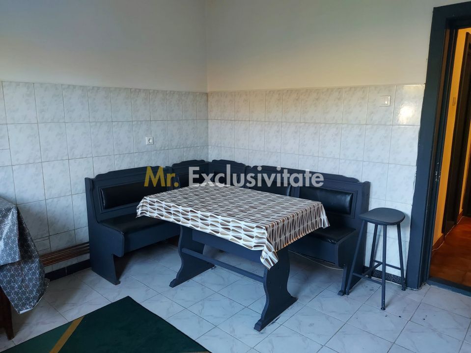 De închiriat: Casa 3 camere si 2 Hale pe 3 000 mp/ Bascov - Argeș - imaginea 17