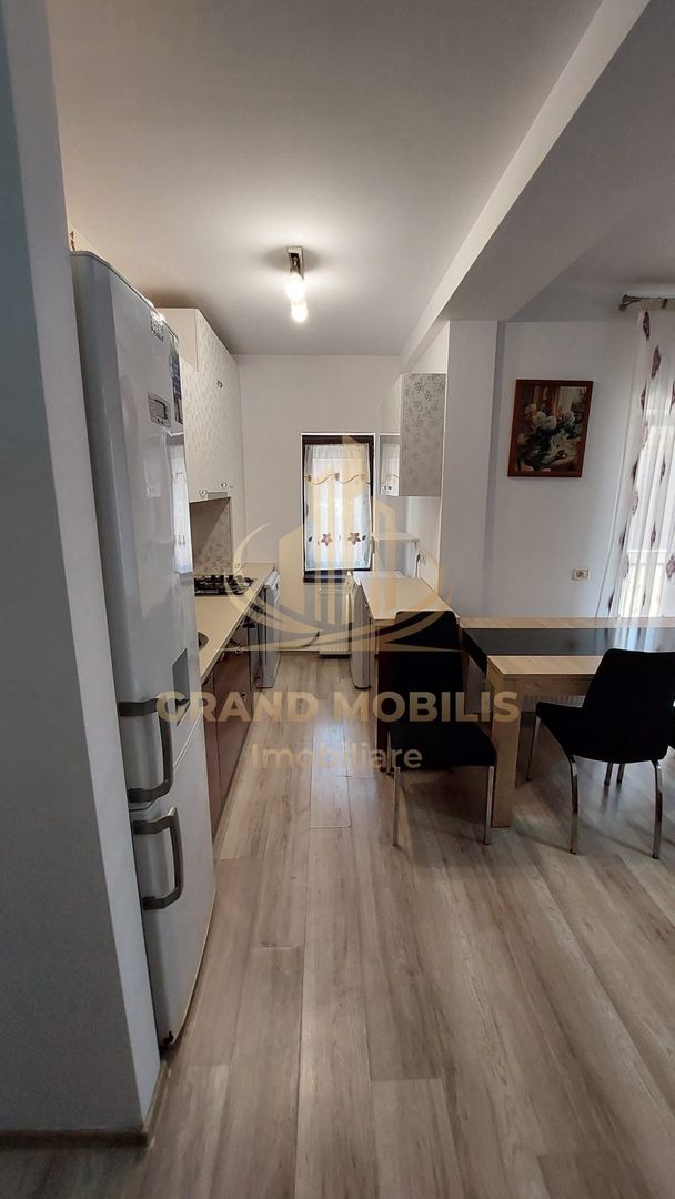 🏡 APARTAMENT CU 3 CAMERE, TERASĂ ȘI PARCARE PROPRIE - imaginea 3