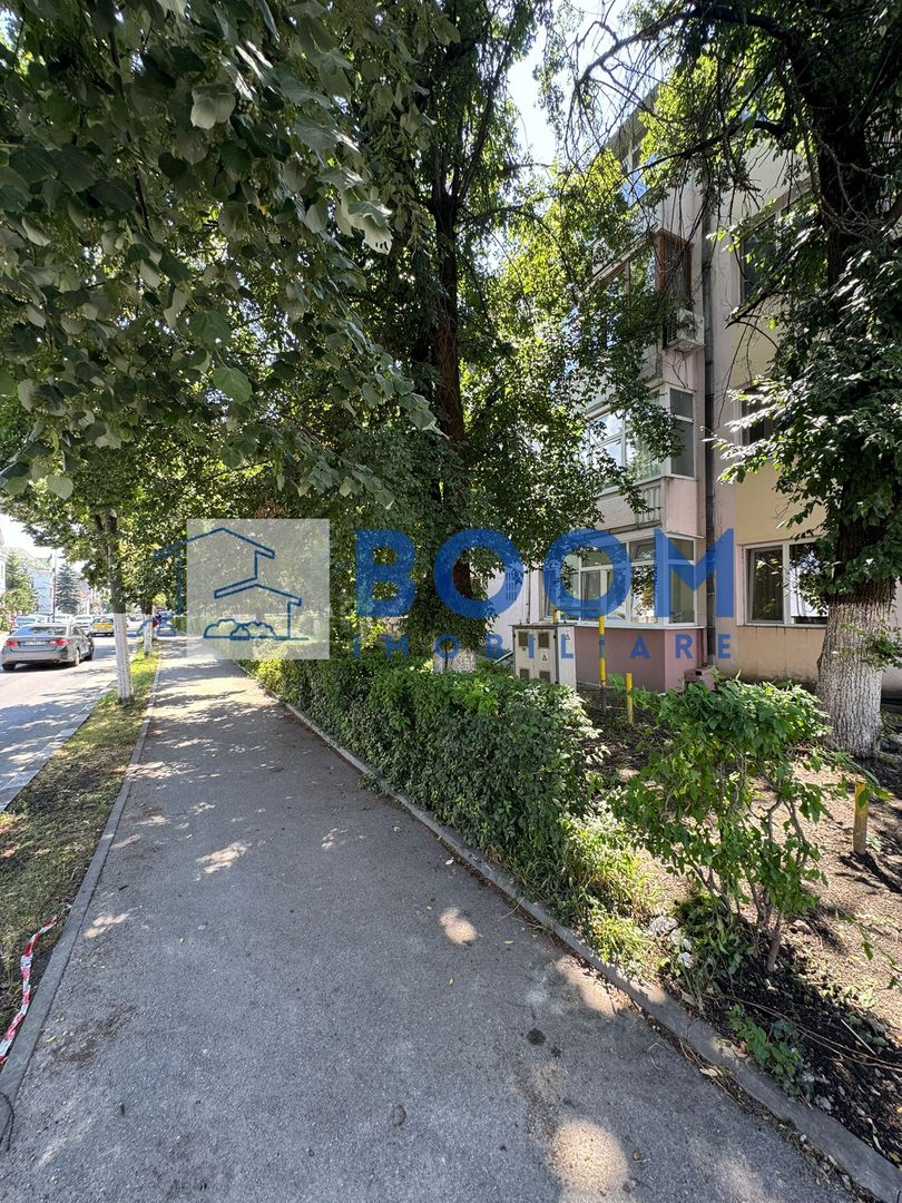 Apartament 3 Camere | Zona Ultracentrala | Etaj 1 - De RENOVAT - imaginea 6