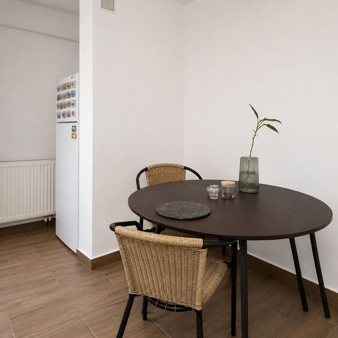 Apartament cu 3 cam complet renovat, 74 mp, 2 băi, Complex Studentesc