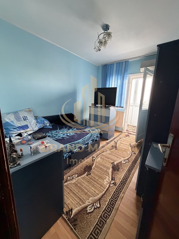 Apartament cu 4 camere 2 bai sector 4  Berceni - imaginea 3
