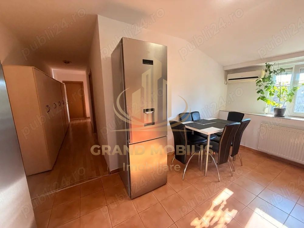 Apartament cu 2 camere, decomandat, centrală proprie | Calea Șagului - imaginea 8