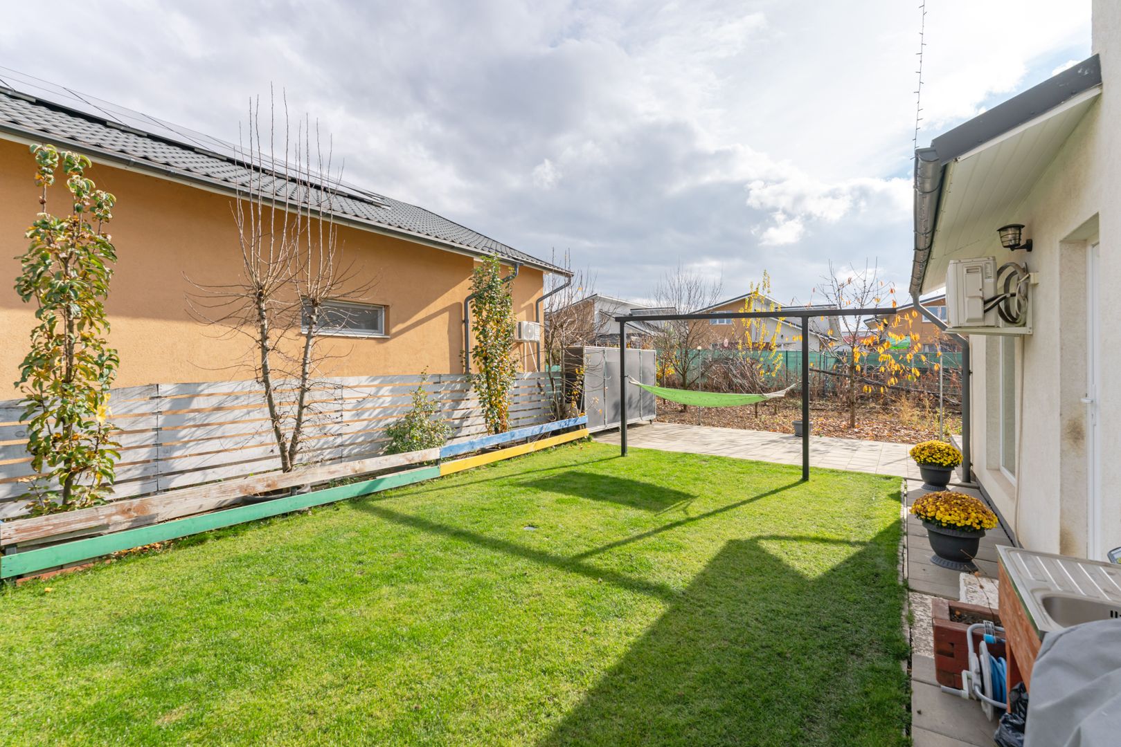 Casa mobilata utilata cartier Izvor Tarlungeni Brasov - imaginea 18