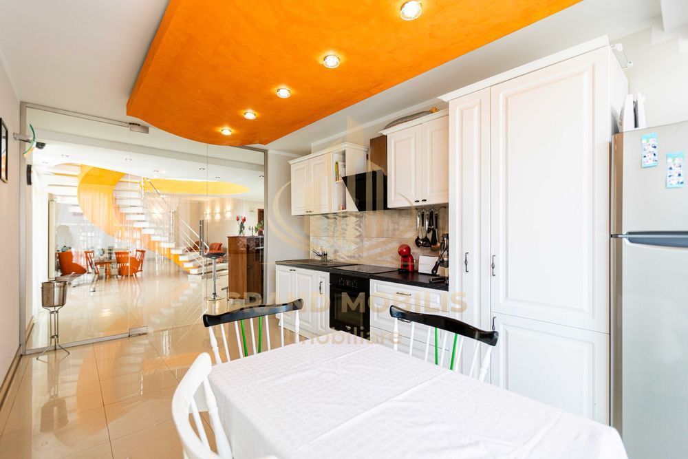 Vila Luxury în Dumbrăvița – Exclusivitate lângă pădure - imaginea 4