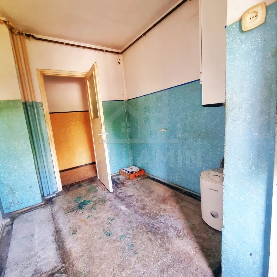 3 Camere- Etaj 1- Centrala Proprie- Florilor/Vlahuta - imaginea 6
