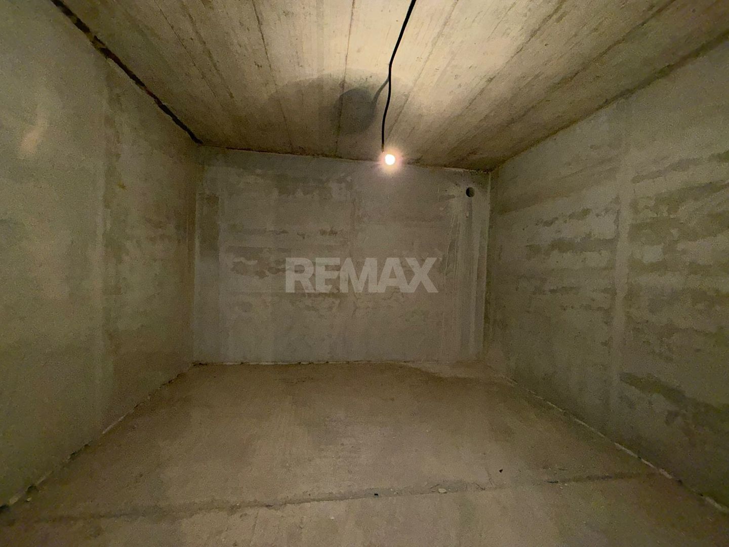 Duplex Hi-Tech Pașcani, 230 m2 - imaginea 17