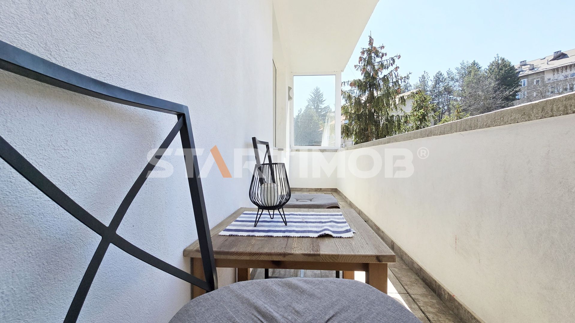 Apartament 3 camere cu parcare si boxa Central