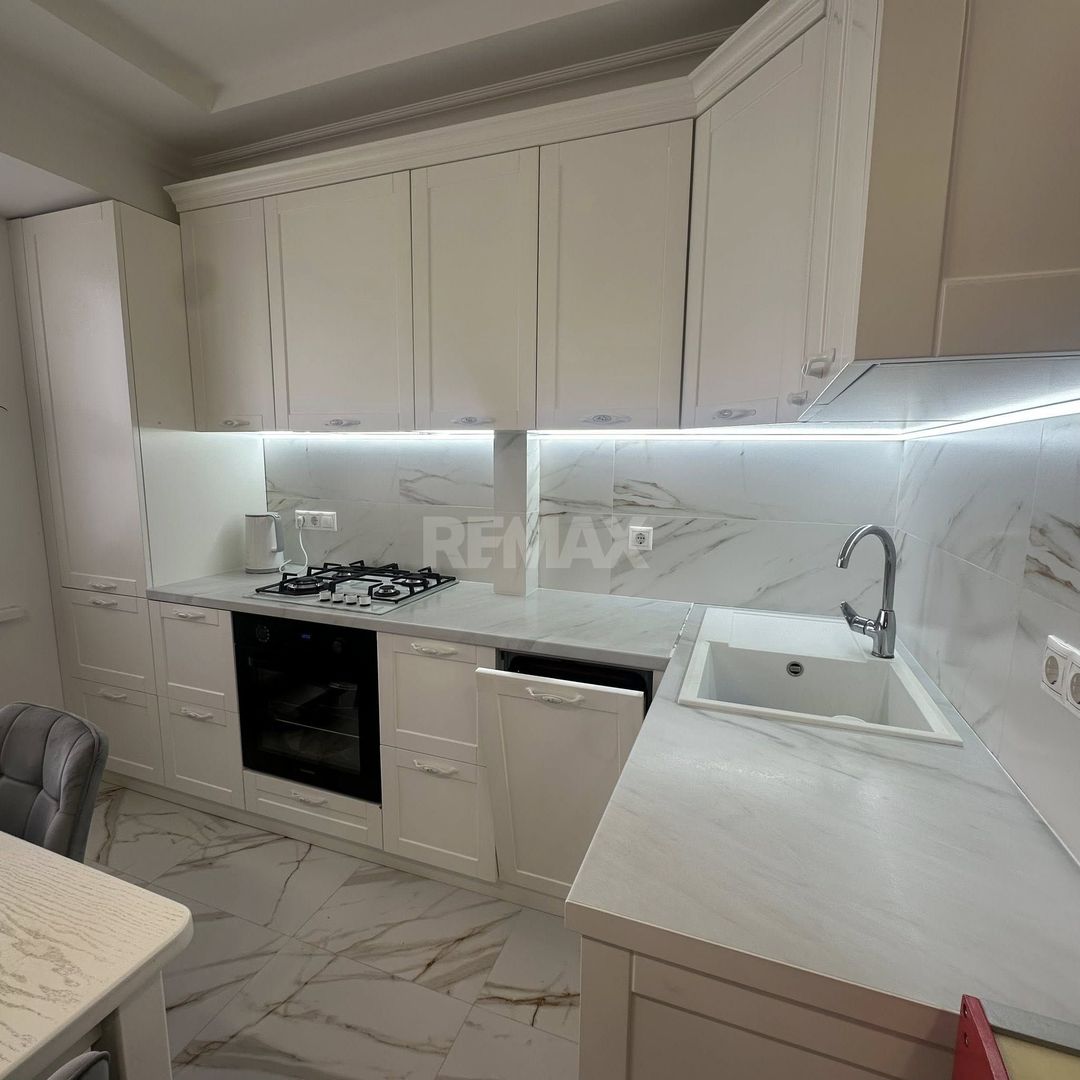 Apartament cu 3 camere Buiucani- Flacăra - imaginea 3