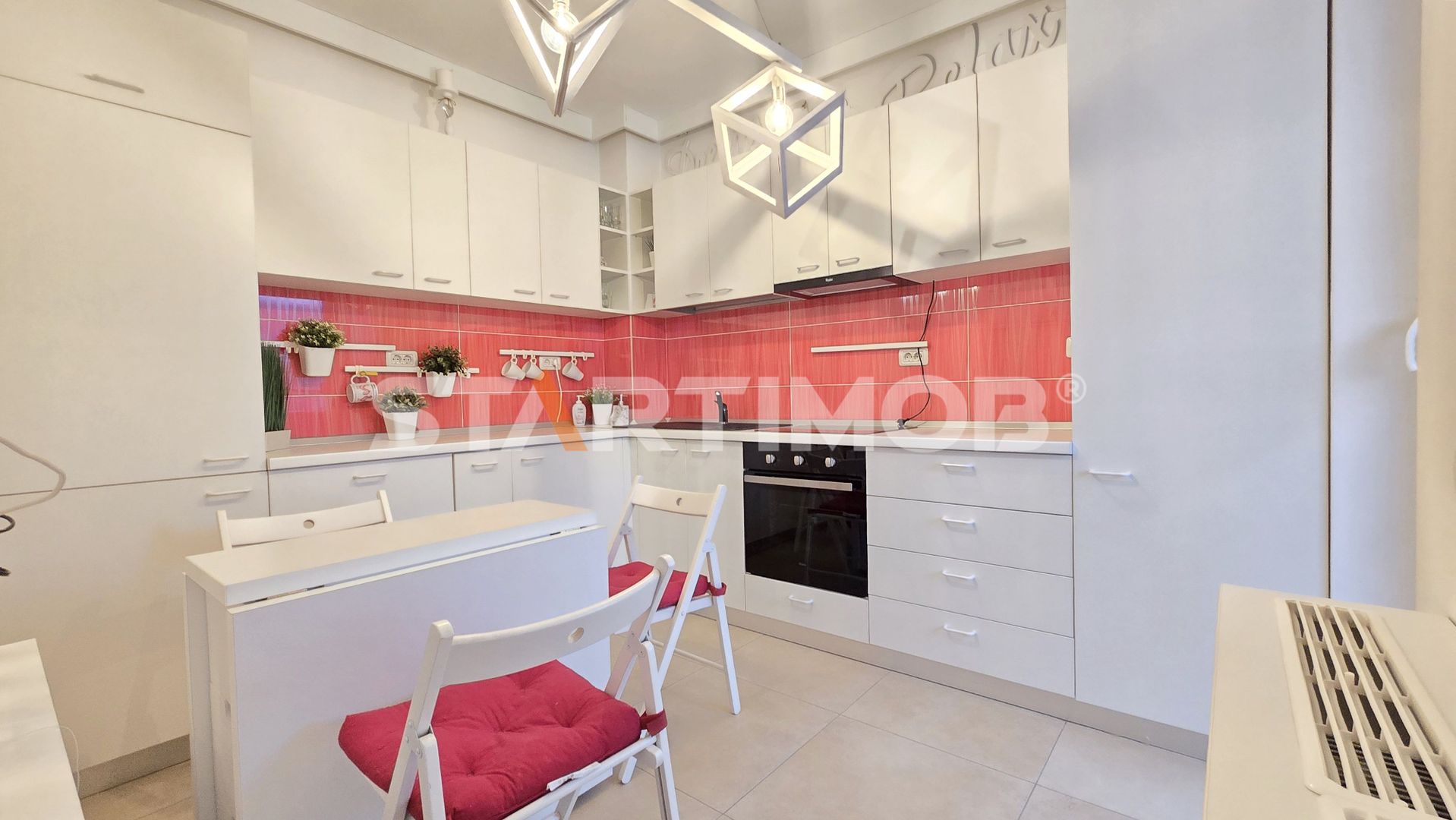 Apartament mobilat Alphaville cu parcare acoperita