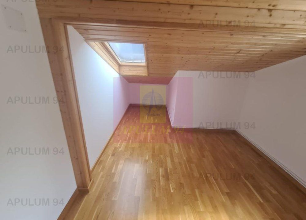 Vilă de vânzare în Comarnic - imaginea 19