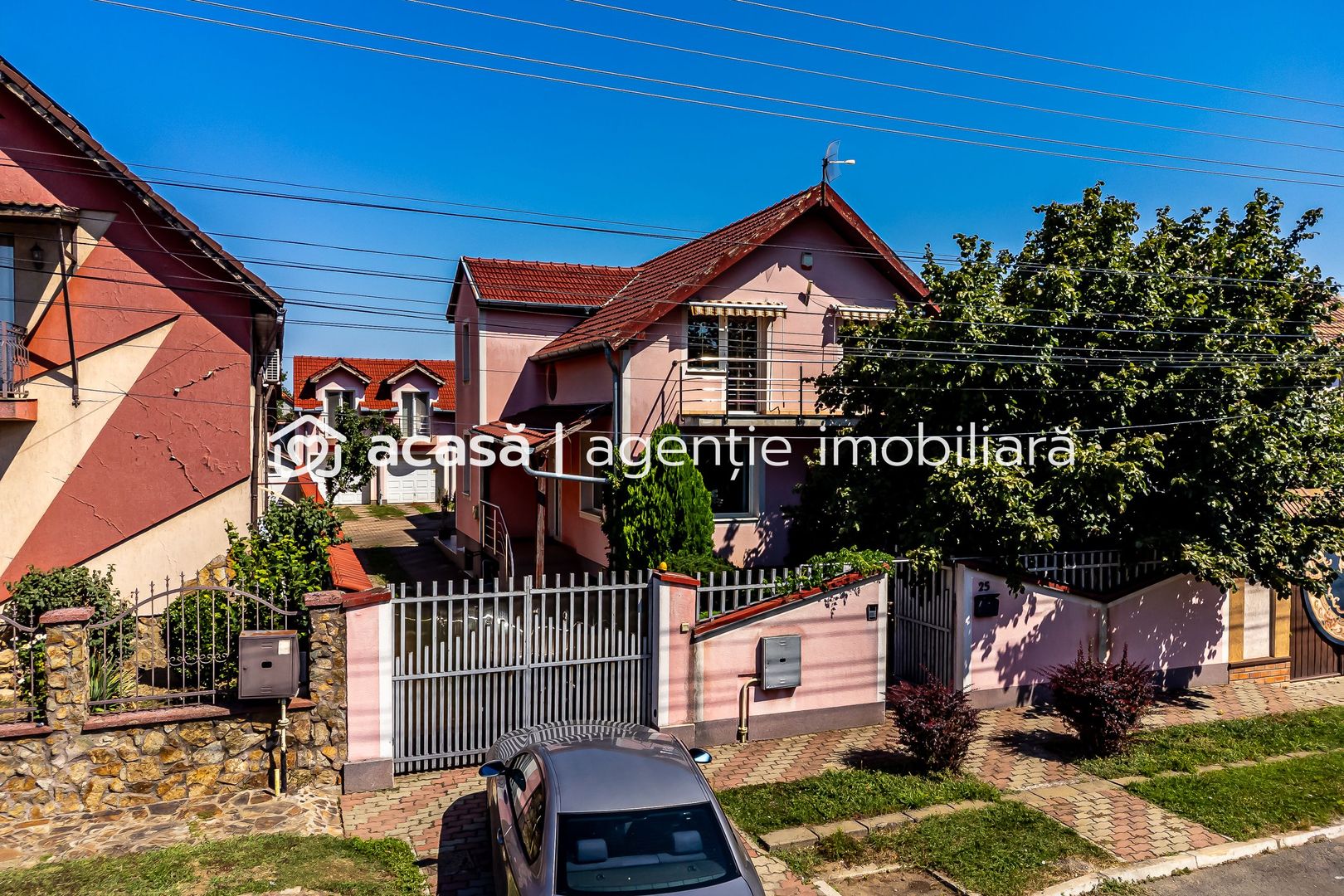 Imagine 1 - Vilă cu 6 camere în zona rezidențială - Poltura