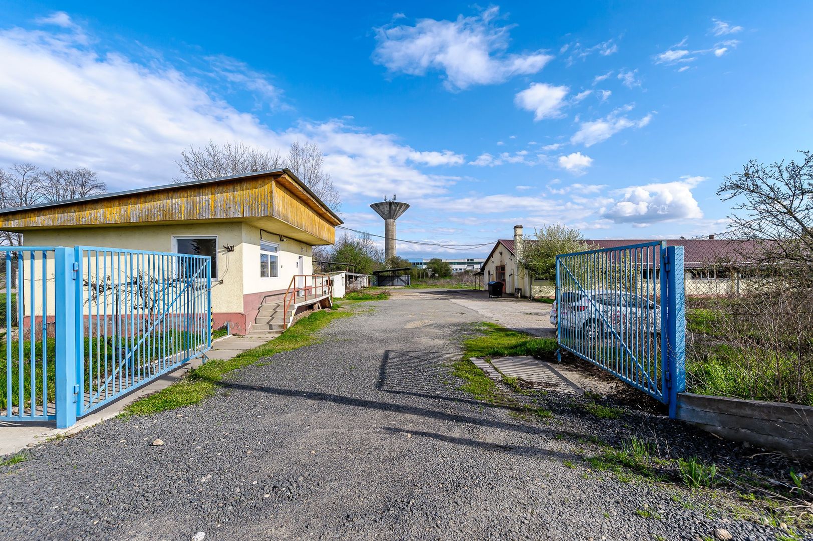 Imagine 3 - Hala industrială cu teren 10.495 mp – potențial supermarket, Lipova