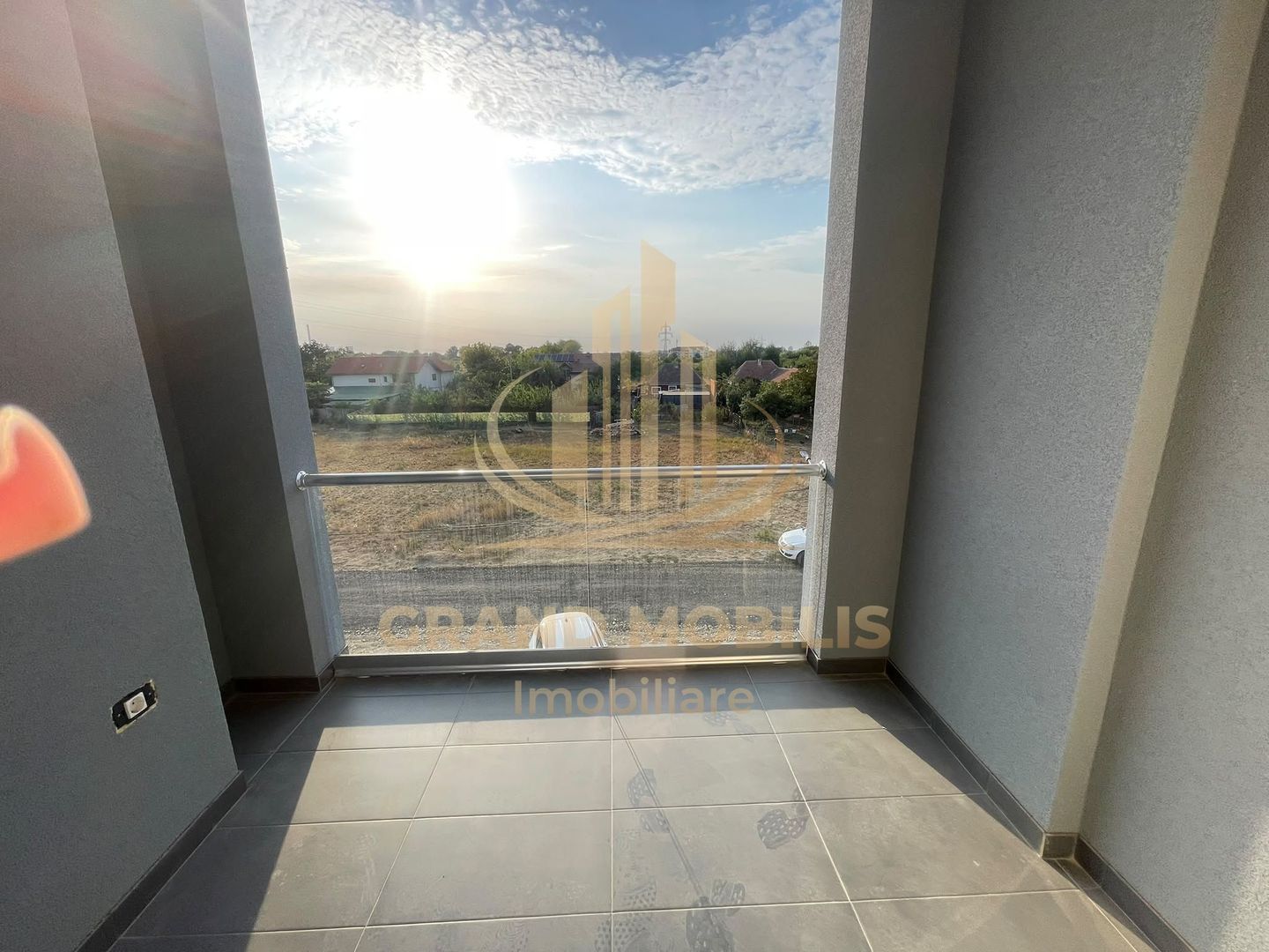 🏡Ap 1 camera Giroc-Eso