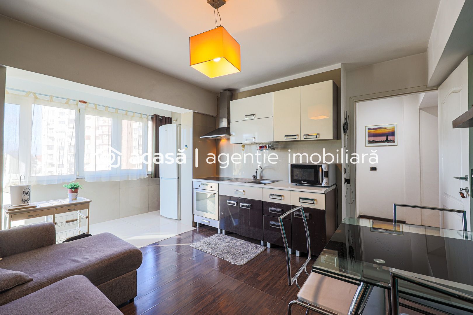 Imagine 2 - Apartament mobilat și utilat în Piața Spitalului - investitie sigura!